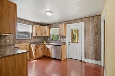 98 Baker Ave, Hermitage, PA 16148 - Photo 10