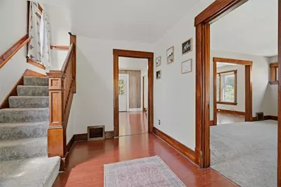 98 Baker Ave, Hermitage, PA 16148 - Photo 2