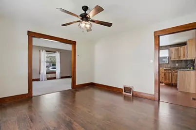 98 Baker Ave, Hermitage, PA 16148 - Photo 6
