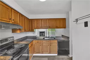 5018 Hamilton Dr, Hopewell Township, PA 15001 - Photo 18