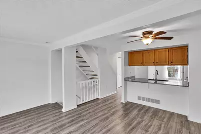 5018 Hamilton Dr, Hopewell Township, PA 15001 - Photo 10