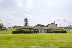 605 Regina Dr, Forward Township, PA 15037 - Photo 28