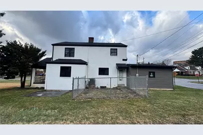 58 Evergreen Ter, Uniontown, PA 15401 - Photo 8