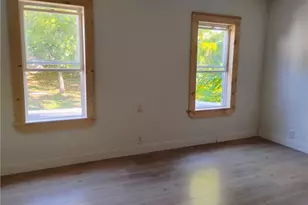 210 N 4th St, Jeannette, PA 15644 - Photo 32