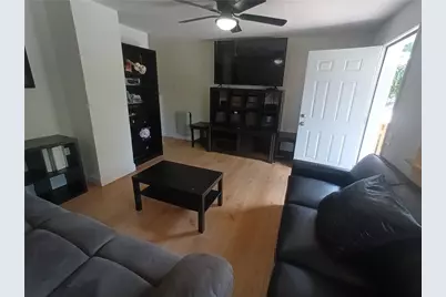 210 N 4th Street, Jeannette, PA 15644 - Photo 6