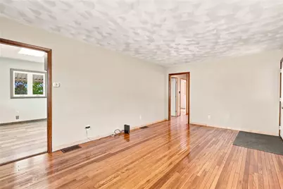 300 Sherwood Drive, Greater Johnstown School District, PA 15905 - Photo 8