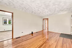 300 Sherwood Dr, Greater Johnstown School District, PA 15905 - Photo 8
