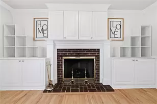 116 Hawthorne Dr, Wilkins Township, PA 15235 - Photo 6