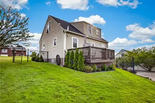 2029 Circle Dr, Hopewell Township, PA 15001 - Photo 40
