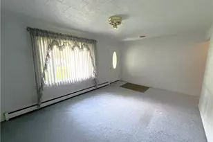 446 Fairgreen Ave, Neshannock Township, PA 16105 - Photo 14