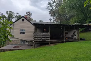 237 Fox Stop Rd, Fallowfield, PA 15022 - Photo 6