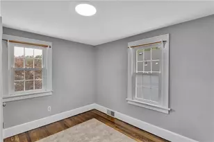 202 Foch St, Ellwood City, PA 16117 - Photo 22
