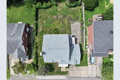 37 Colecrest St, Collier Township, PA 15106 - Photo 2