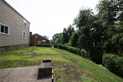 37 Colecrest St, Collier Township, PA 15106 - Photo 30