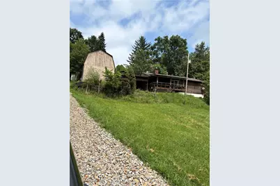 510 Perry, Belle Vernon, PA 15012 - Photo 1