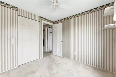1402 Ivywood Dr, Pittsburgh, PA 15101 - Photo 6