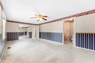 1402 Ivywood Dr, Pittsburgh, PA 15101 - Photo 8