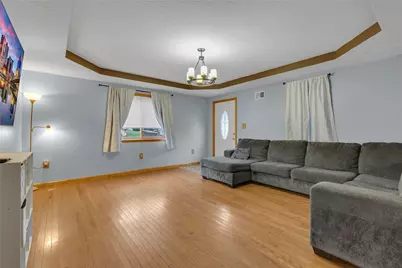 865 Walnut St, Rochester, PA 15074 - Photo 2