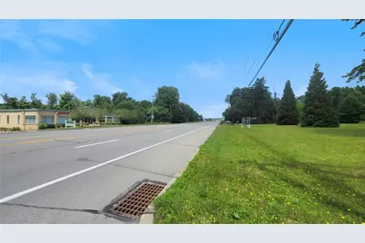 859 S Hermitage Rd, Hermitage, PA 16148 - Photo 10