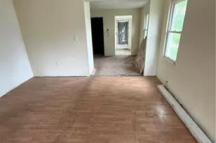 2 Bell Ave, Washington, PA 15301 - Photo 2