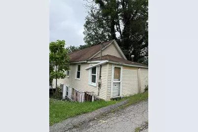 2 Bell Ave, Washington, PA 15301 - Photo 14