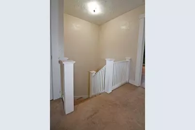 427 Ohio Avenue, Clairton, PA 15025 - Photo 10