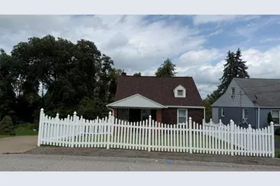 156 Central Ave, North Versailles, PA 15137 - Photo 2
