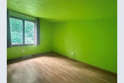 9 Carol Pl, Green Tree, PA 15220 - Photo 10