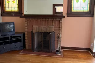667 Margaret St, Pittsburgh, PA 15210 - Photo 6