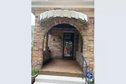 667 Margaret St, Pittsburgh, PA 15210 - Photo 2