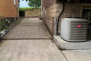 667 Margaret St, Pittsburgh, PA 15210 - Photo 26