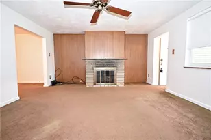 2105 Ridge Rd, Elizabeth Twp/Boro, PA 15135 - Photo 4