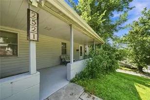 2521 Portland St, Hempfield Township, PA 15634 - Photo 2