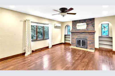 148 E Fairview Ave, Pittsburgh, PA 15237 - Photo 10