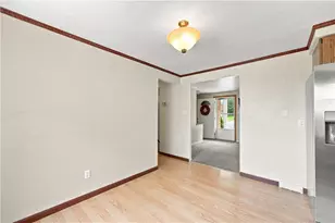 1134 Cardinal Dr, Scott Township, PA 15243 - Photo 6