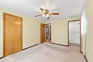 1134 Cardinal Dr, Scott Township, PA 15243 - Photo 14