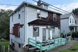 7 Ridge St, Brownsville, PA 15417 - Photo 2