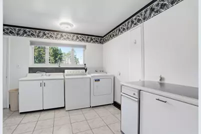 103 Zernich Dr, Center Township, PA 15001 - Photo 16