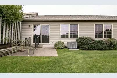 129 Park Crest Ln, Center Township, PA 16001 - Photo 20