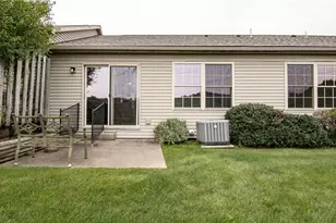 129 Park Crest Ln, Center Township, PA 16001 - Photo 20