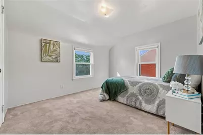 5330 Greenridge Dr, Pittsburgh, PA 15236 - Photo 14