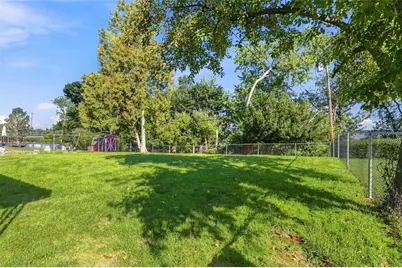 5330 Greenridge Dr, Pittsburgh, PA 15236 - Photo 22