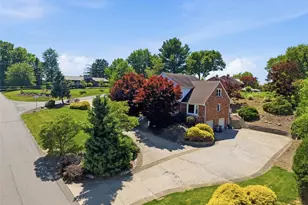 2358 Golfview Dr, Pittsburgh, PA 15241 - Photo 42