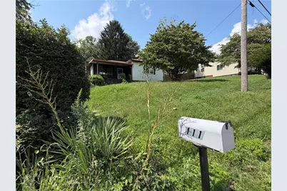 111 Adams St, Monongahela, PA 15063 - Photo 2