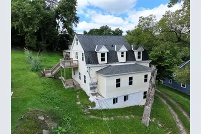 1116 Oneil Blvd, McKeesport, PA 15132 - Photo 1