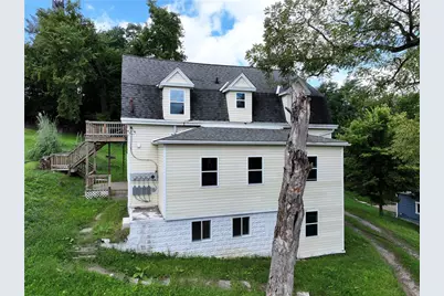1116 Oneil Blvd, McKeesport, PA 15132 - Photo 2