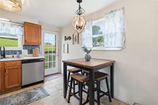 54 Chestnut Ridge Rd, Amwell, PA 15301 - Photo 4