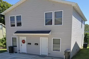 507 Jefferson Ave, Vanport, PA 15009 - Photo 1