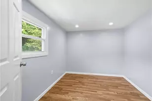 318 Brown Ave, Turtle Creek, PA 15145 - Photo 18