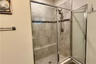 203 Foxtail Cir, Kennedy Township, PA 15108 - Photo 18